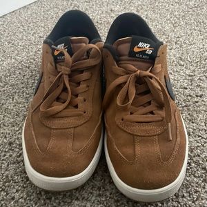 Nike SB FC Classic
